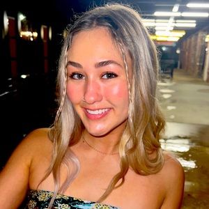 Meet your Posher, Annabelle